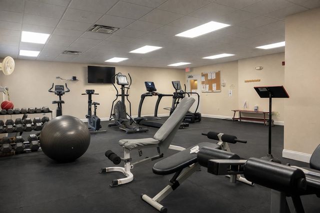 61 Pearl St Unit 18, Essex Junction, VT 05452