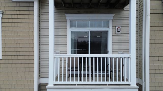 61 Pearl St Unit 18, Essex Junction, VT 05452
