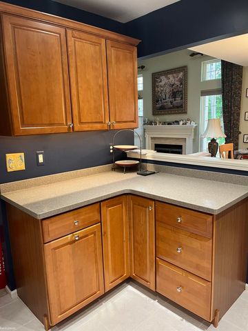 183 Four Seasons Road, Orion Twp, MI 48360