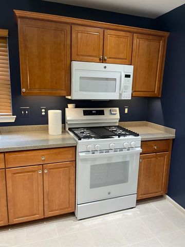 183 Four Seasons Road, Orion Twp, MI 48360