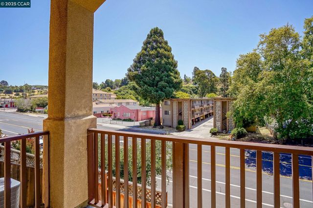 435 Colina Way, El Sobrante, CA 94803