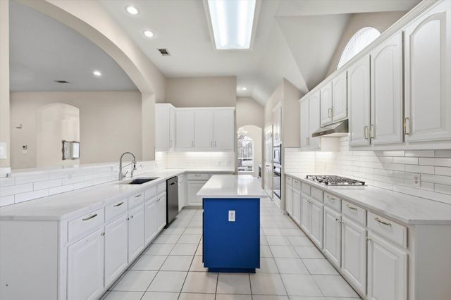 4413 Helston Drive, Plano, TX 75024