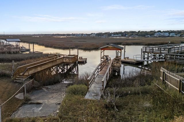 118 Dogwood Dr. S, Garden City Beach, SC 29576