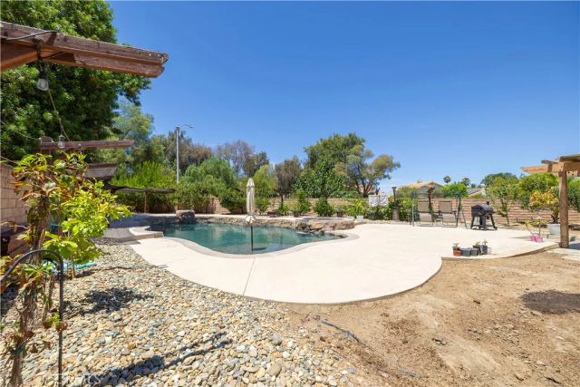 40299 Atmore Court, Temecula, CA 92591