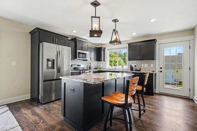 4704 Macatawa Legends Boulevard, Holland Twp, MI 49424