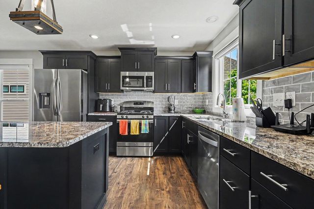 4704 Macatawa Legends Boulevard, Holland Twp, MI 49424