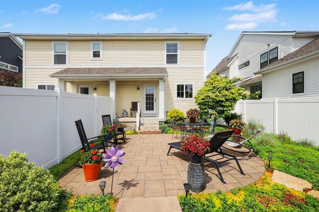 4704 Macatawa Legends Boulevard, Holland Twp, MI 49424