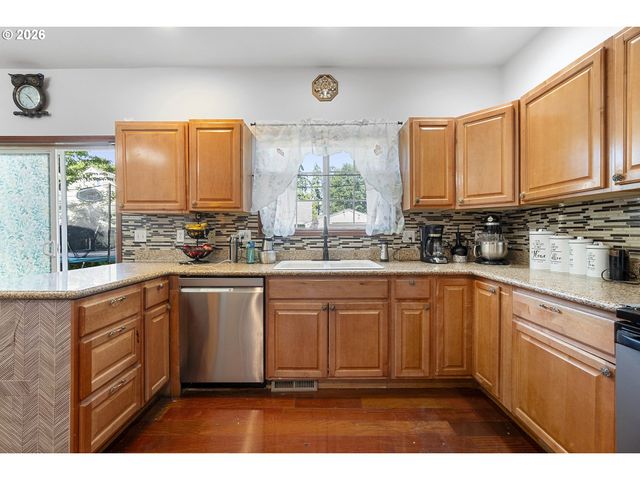 6739 Se 52ND Ave, Portland, OR 97206