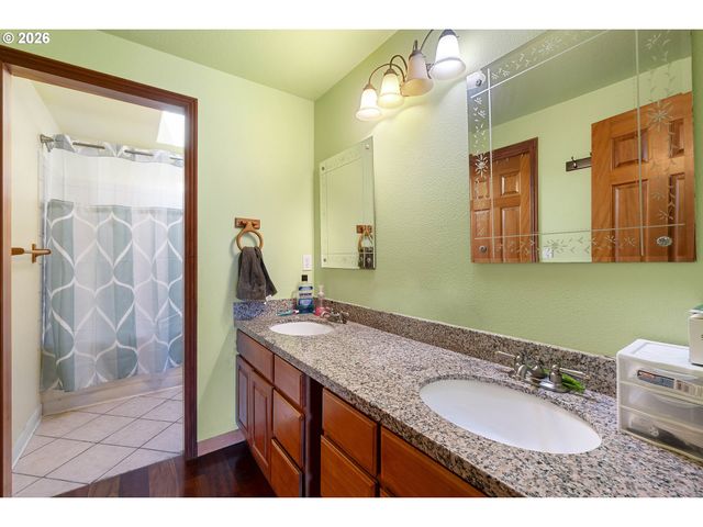 6739 Se 52ND Ave, Portland, OR 97206