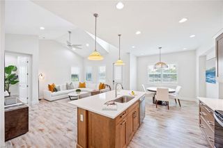 7018 Saona CT, Naples, FL 34113