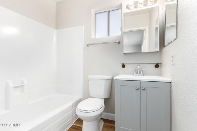 1225 W HALSTEAD Drive, Phoenix, AZ 85023