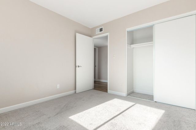 1225 W HALSTEAD Drive, Phoenix, AZ 85023