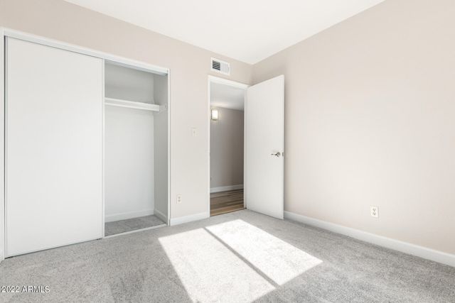 1225 W HALSTEAD Drive, Phoenix, AZ 85023