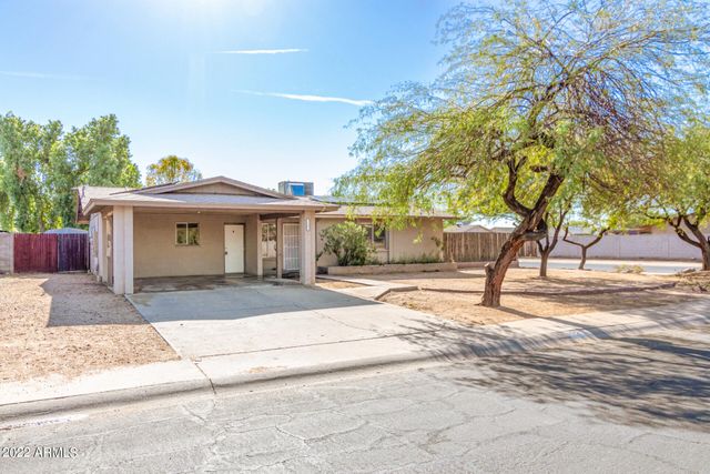 1225 W HALSTEAD Drive, Phoenix, AZ 85023