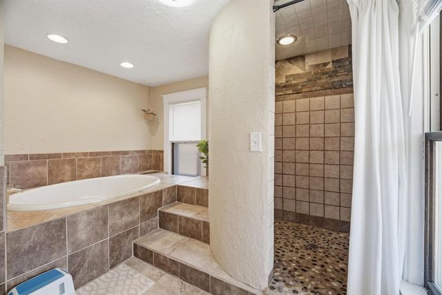1404 N SUPERIOR STREET, Appleton, WI 54911