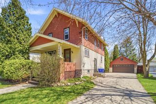 1404 N SUPERIOR STREET, Appleton, WI 54911