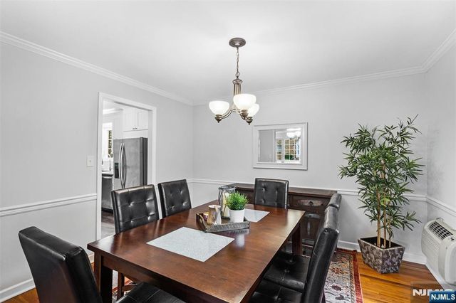 31 Troy Drive B, Springfield, NJ 07081