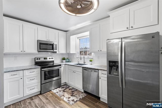 31 Troy Drive B, Springfield, NJ 07081