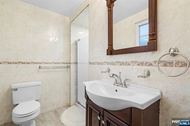 31 Troy Drive B, Springfield, NJ 07081