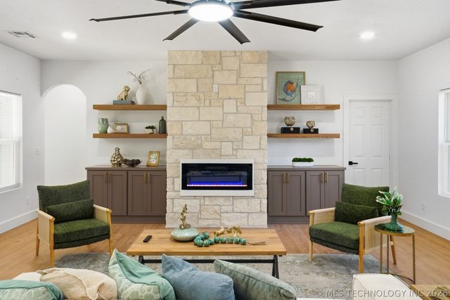 28804 S Meadow Road, Catoosa, OK 74015