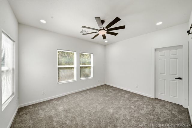 28804 S Meadow Road, Catoosa, OK 74015