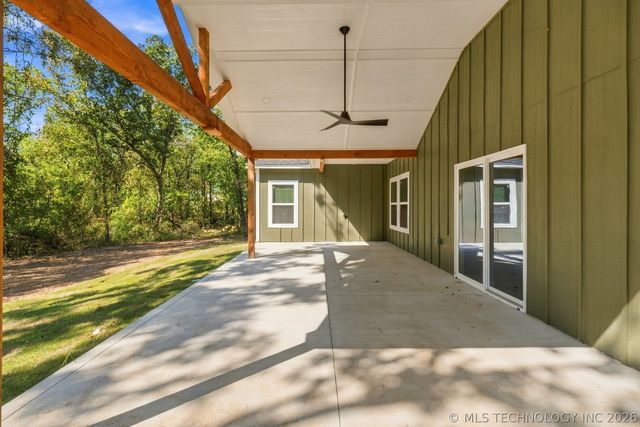 28804 S Meadow Road, Catoosa, OK 74015