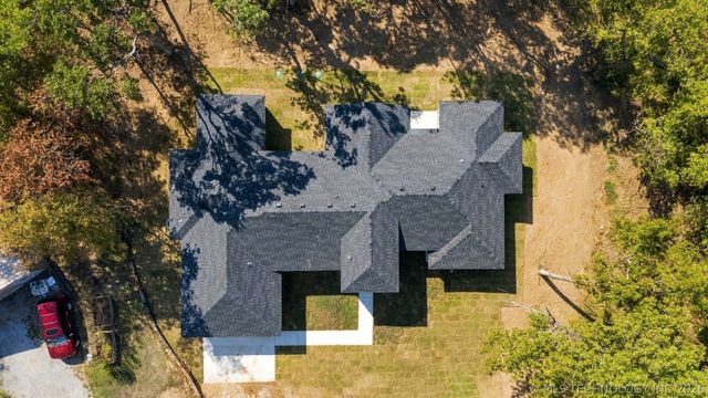 28804 S Meadow Road, Catoosa, OK 74015
