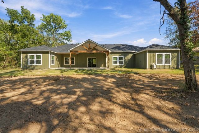 28804 S Meadow Road, Catoosa, OK 74015