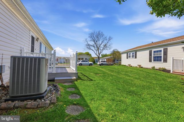 119 GOLDENROD XING E, New Hope, PA 18938