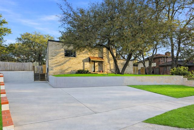 1248 Abbotsbury, Universal City, TX 78148