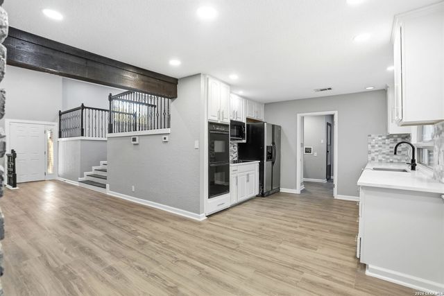 1248 Abbotsbury, Universal City, TX 78148