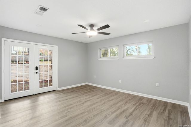 1248 Abbotsbury, Universal City, TX 78148