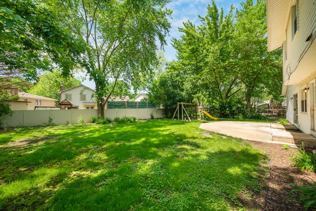 1441 CONCORD Drive, Downers Grove, IL 60516