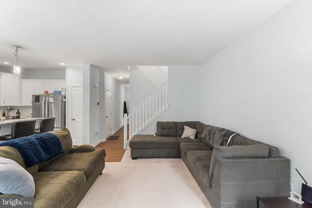 8 SHIRE CT, Somerdale, NJ 08083