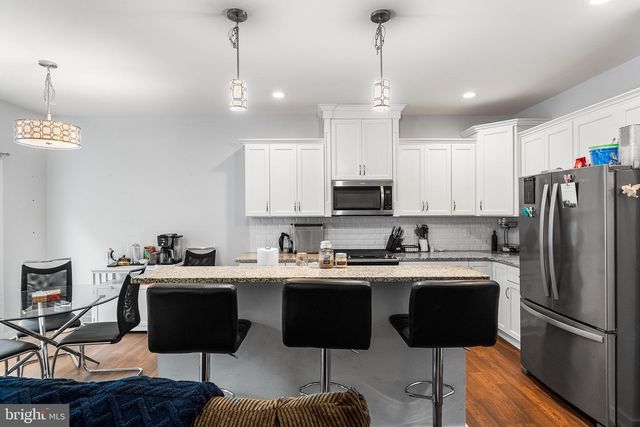 8 SHIRE CT, Somerdale, NJ 08083