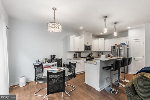 8 SHIRE CT, Somerdale, NJ 08083