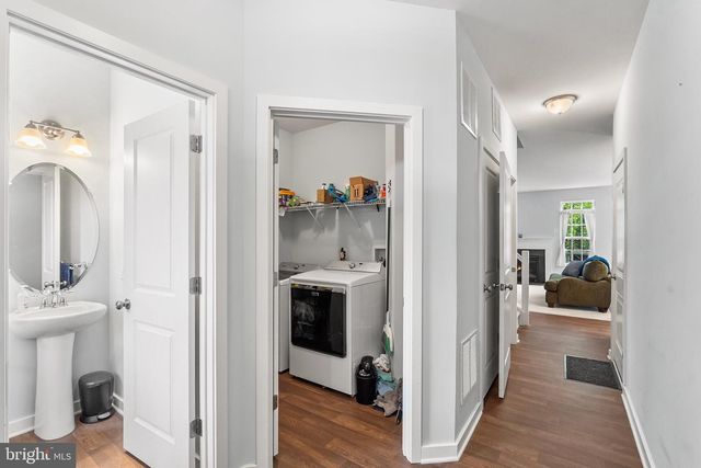8 SHIRE CT, Somerdale, NJ 08083