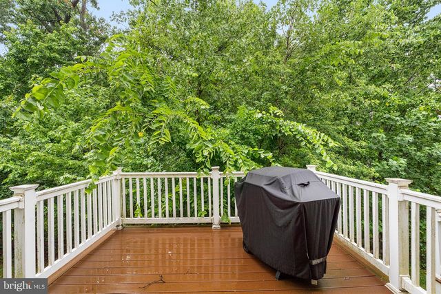 8 SHIRE CT, Somerdale, NJ 08083