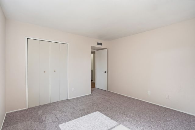 2711 Treeview Drive, Arlington, TX 76016