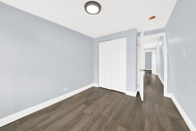 5700 S Lowe Avenue, Chicago, IL 60621