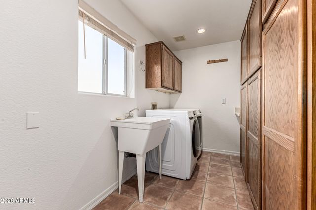 16861 N STONERIDGE Court, Fountain Hills, AZ 85268