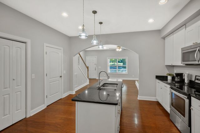 1506 Lischey Ave, Nashville, TN 37207