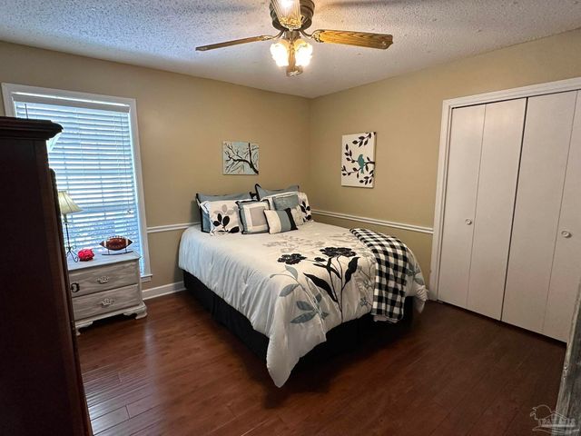 115 Cedar Ave, Frisco City, AL 36445