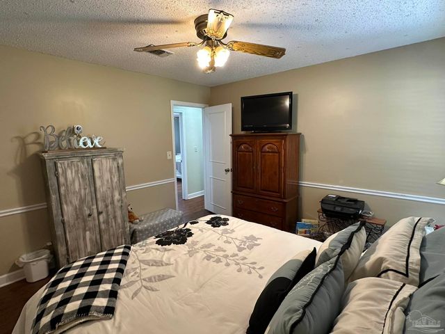 115 Cedar Ave, Frisco City, AL 36445