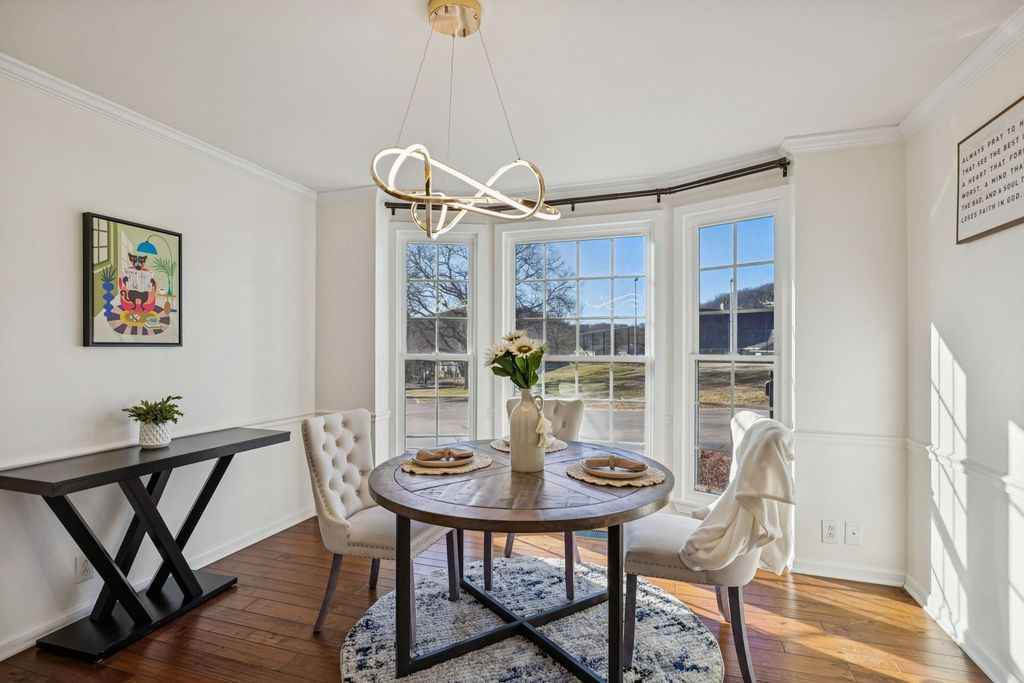 1614 Rosewood Dr, Brentwood, TN 37027