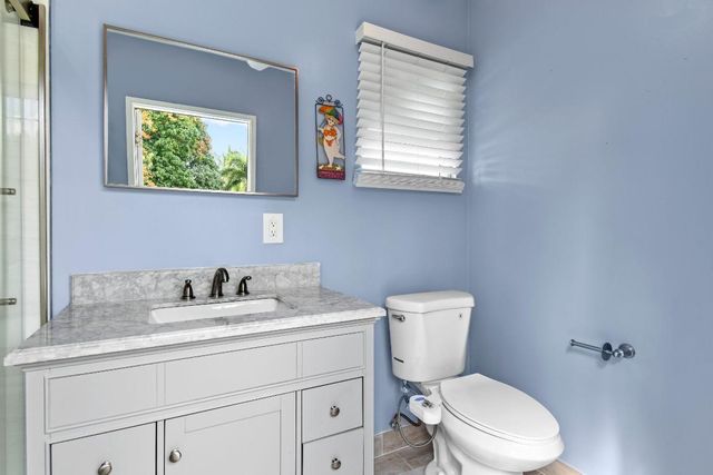 1404 Alpha Court S, Lake Clarke Shores, FL 33406