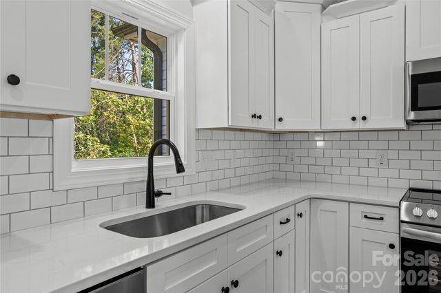 2850 Leonard Road, Lexington, NC 27295