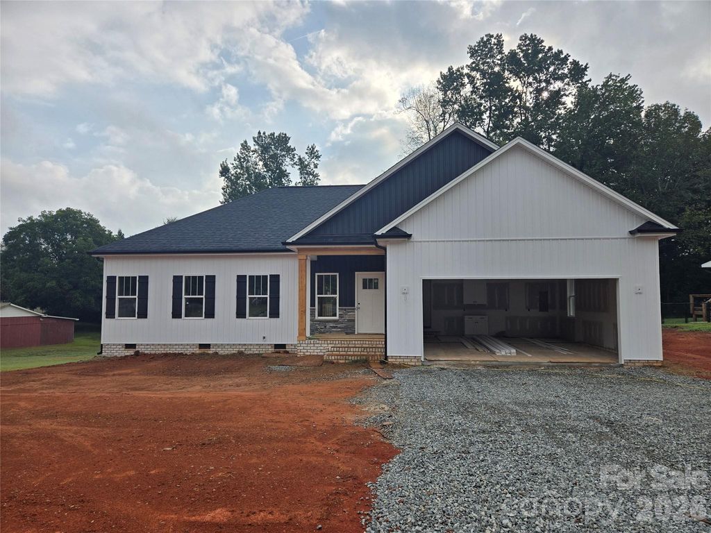 2850 Leonard Road, Lexington, NC 27295