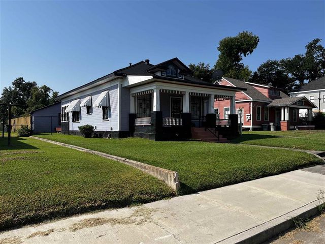 622 Pryce St Street, Lake Charles, LA 70601