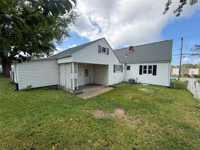 2145 E 38 Street, Erie, PA 16510